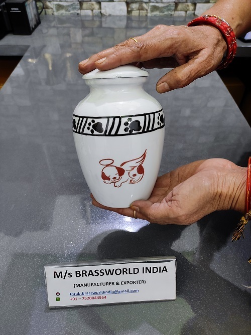 Hand Painted Heartbeat Aluminum Pet Cremation Urn