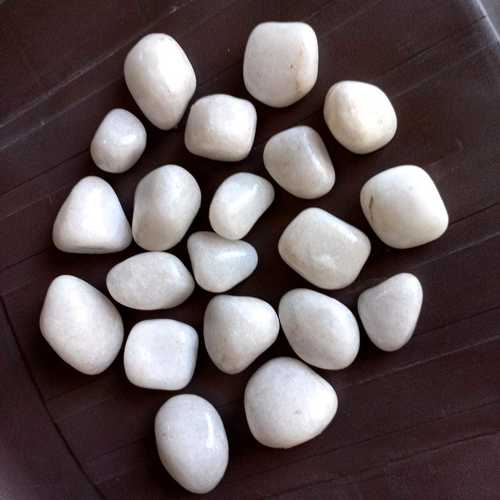 SNOW WHITE QUARTZ PEBBLES WHIT HIGH GLOSSY POLISHED FINISHED 30-60MM LOW PRICE FOR BEST SUPPLIER