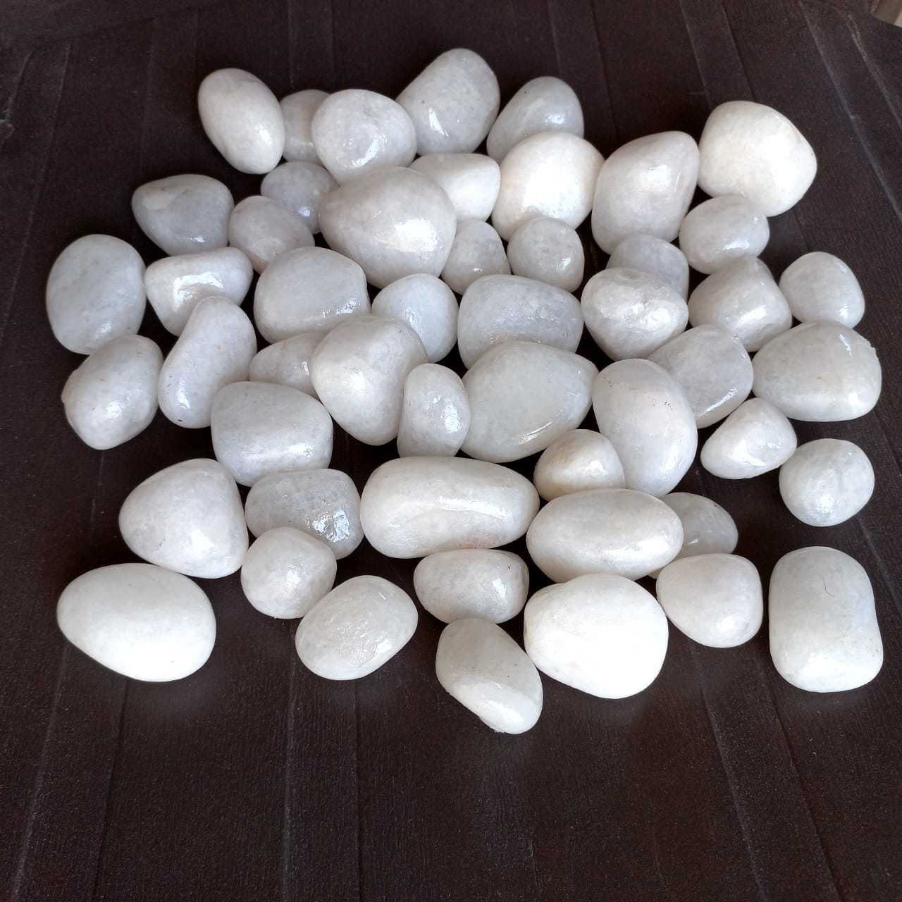 SNOW WHITE QUARTZ PEBBLES WHIT HIGH GLOSSY POLISHED FINISHED 30-60MM LOW PRICE FOR BEST SUPPLIER