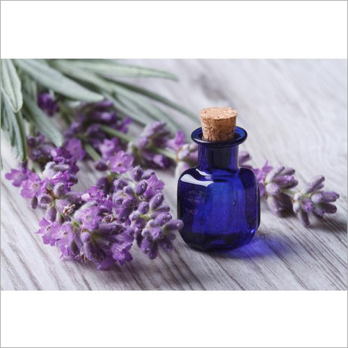 Lavender Oil By DIVISHA NATURAL FLAVOURS AND FRAGRANCES EXPORTS