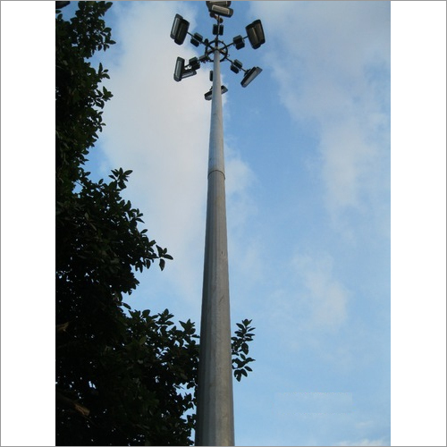 Polygonal Lighting Pole