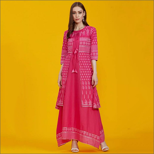 Ladies Rayon Printed Pink Kurti With Shrug