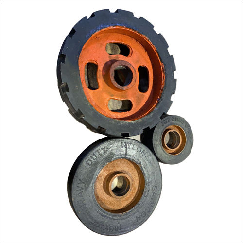 Black Rubber Bonded Trolley Wheels