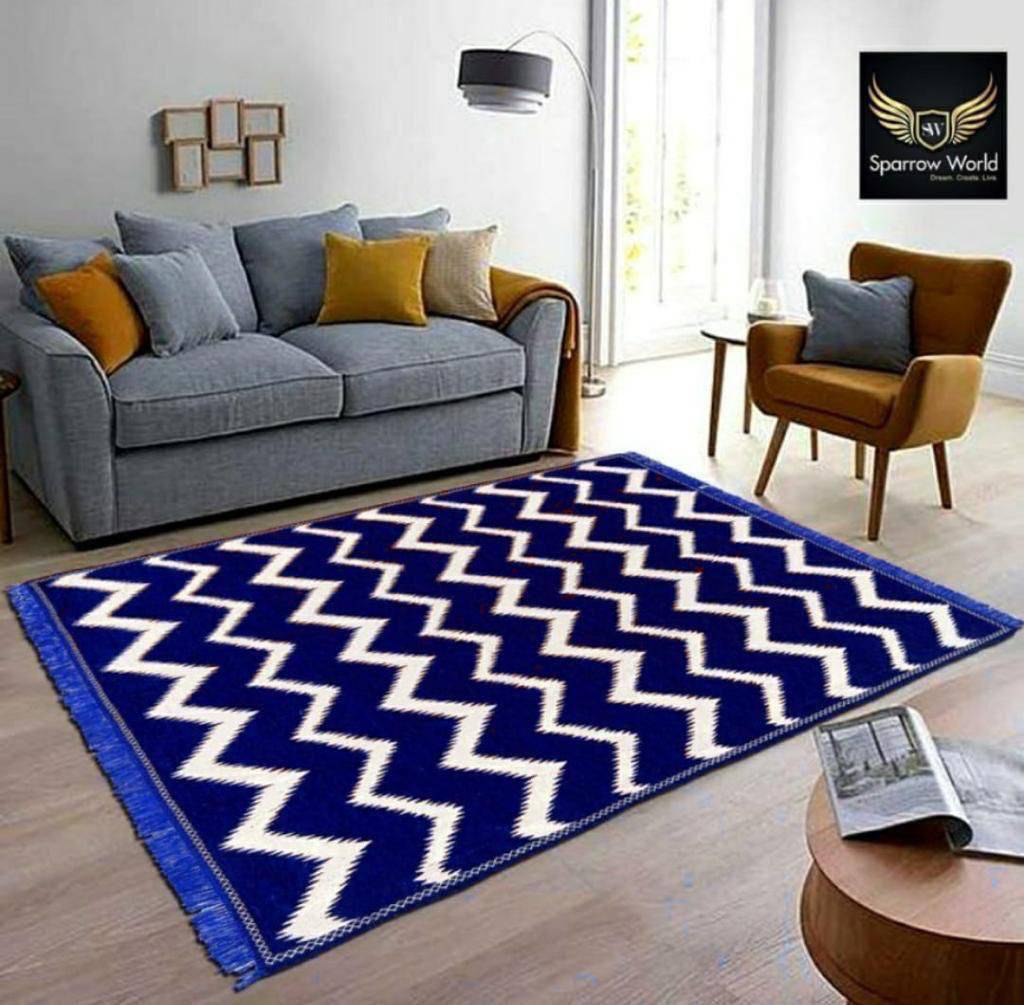 Chenille, VELEVT carpet WITH SIZE OF 5X7