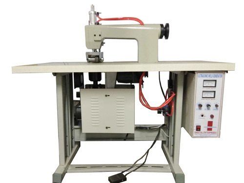 Semi Automatic Non Woven Bag Making Machine