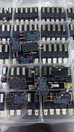 V-155-1C25,V-161-1A5,V-166-1C5,V-152-1C25 Omron Micro Switch