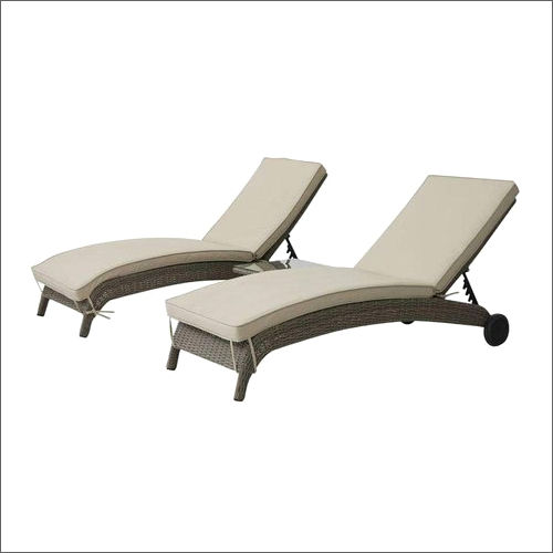 White Grey Wicker Poolside Lounger