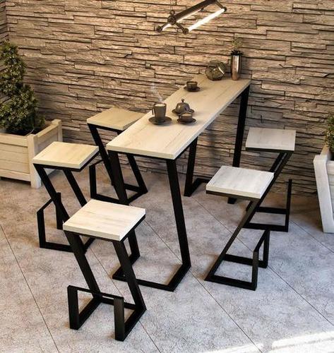 Handmade Pallet 5 Seater Dining Table