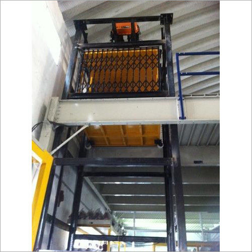 Electrical Goods Lift