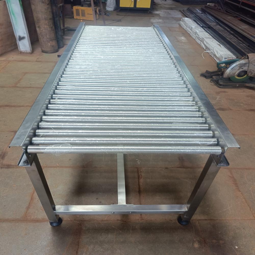 ग्रेविटी रोलर कन्वेयर