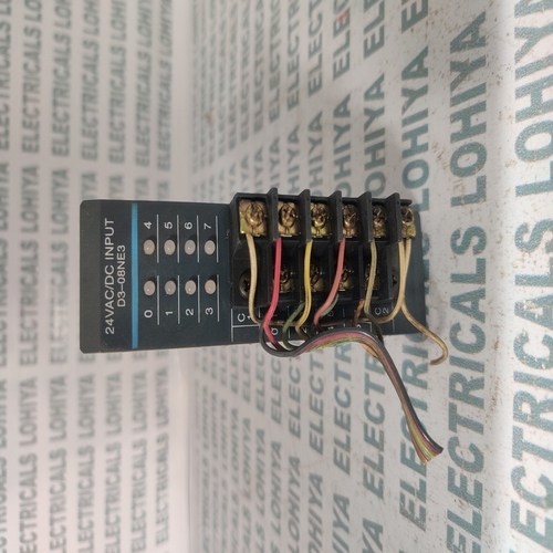KOYO 24VAC/DC D3-08NE3 INPUT MODULE