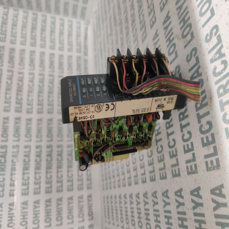 KOYO 24VAC/DC D3-08NE3 INPUT MODULE