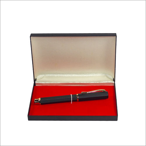 Plastic Sheaffer Gift Pen Box