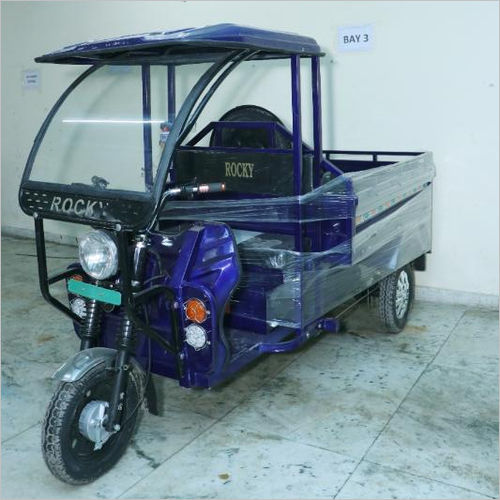 Battery Operated E-Rickshaw Loader