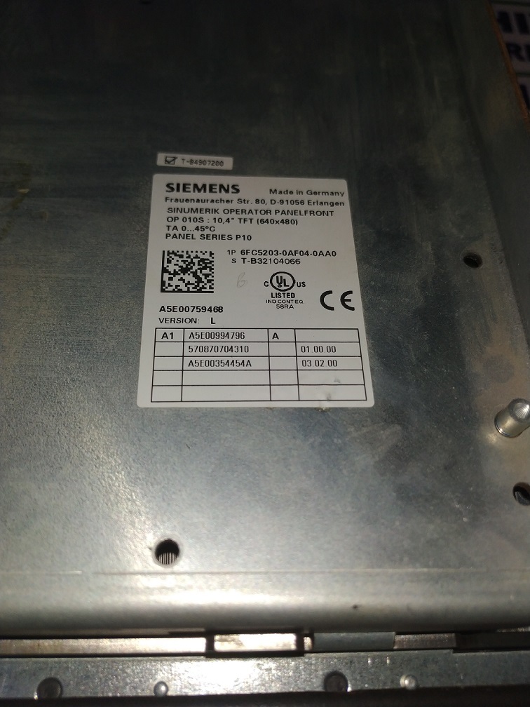 SIEMENS SINUMERIK 6FC5203-0AF04-0AA0 OPERATOR PANEL