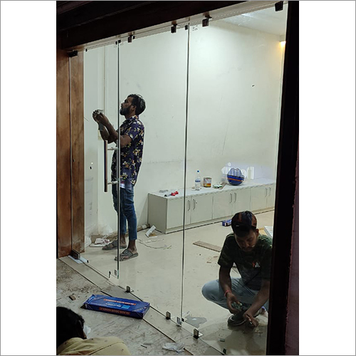 Trasnparent Toughened Glass Fitting Services