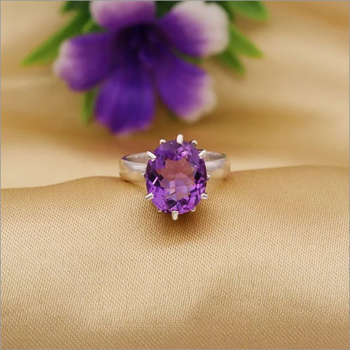 925 Sterling Silver Amethyst Oval Claw Ring