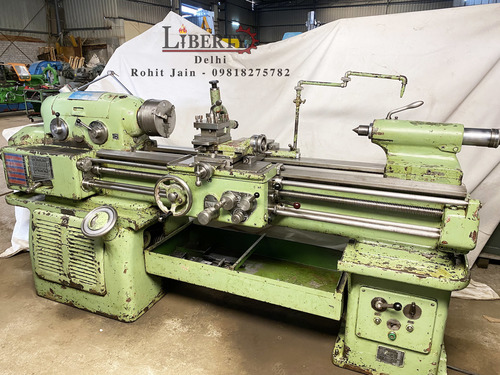 TOS SV-18R 1000 mm Lathe Machine