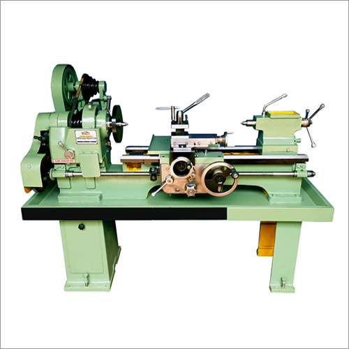Industrial Lathe Machine By SAMGO ENGINEERING PRIVATE LIMITED