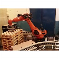Industrial Robotic Unloading Machine