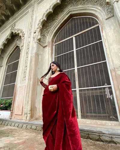 velvet saree