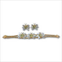 Ladies Shell Necklace Set