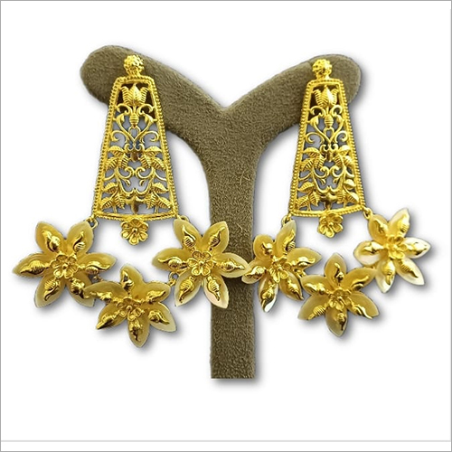 Ladies Golden Brass Plate Earring By SUKHEN ANTIQUE JEWELLERY