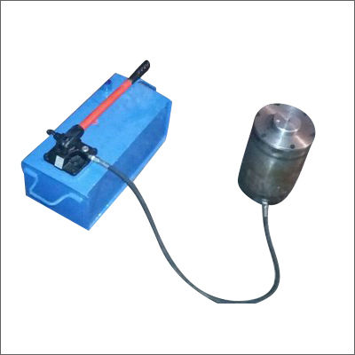 100 Ton Industrial Hydraulic Jack - Material: Mild Steel