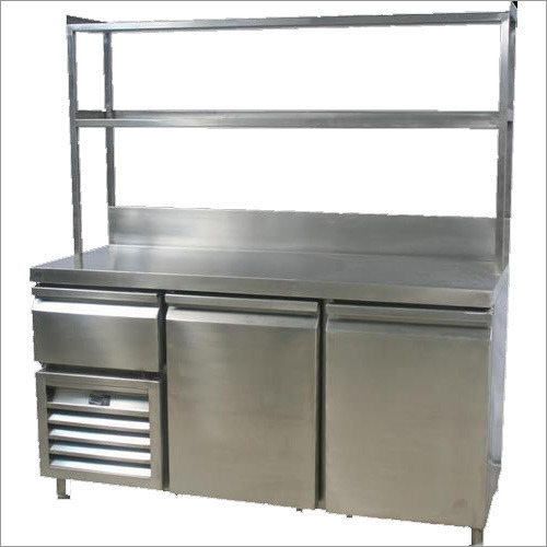 Pick-Up Counter With Refrigeration 