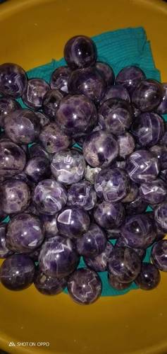 Amethyst spheres (balls)