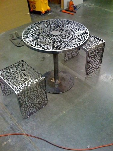 METAL LASER  CUTTING TABLE