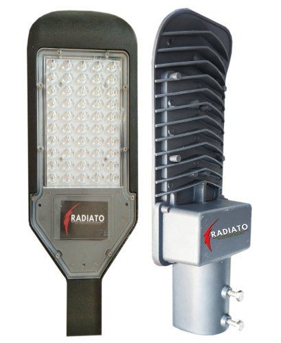 RADIATO VISHNU SERIES LENS STREET LIGHT 50 WATT