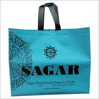 Non Woven Foldable Bag - Handle Type D, Cut Capacity 1.5 Kg, 70mm Thickness | Different Sizes Available, Ideal For Apparel Shopping