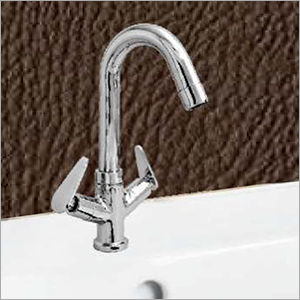 Penta Collection Center Hole Basin Mixer