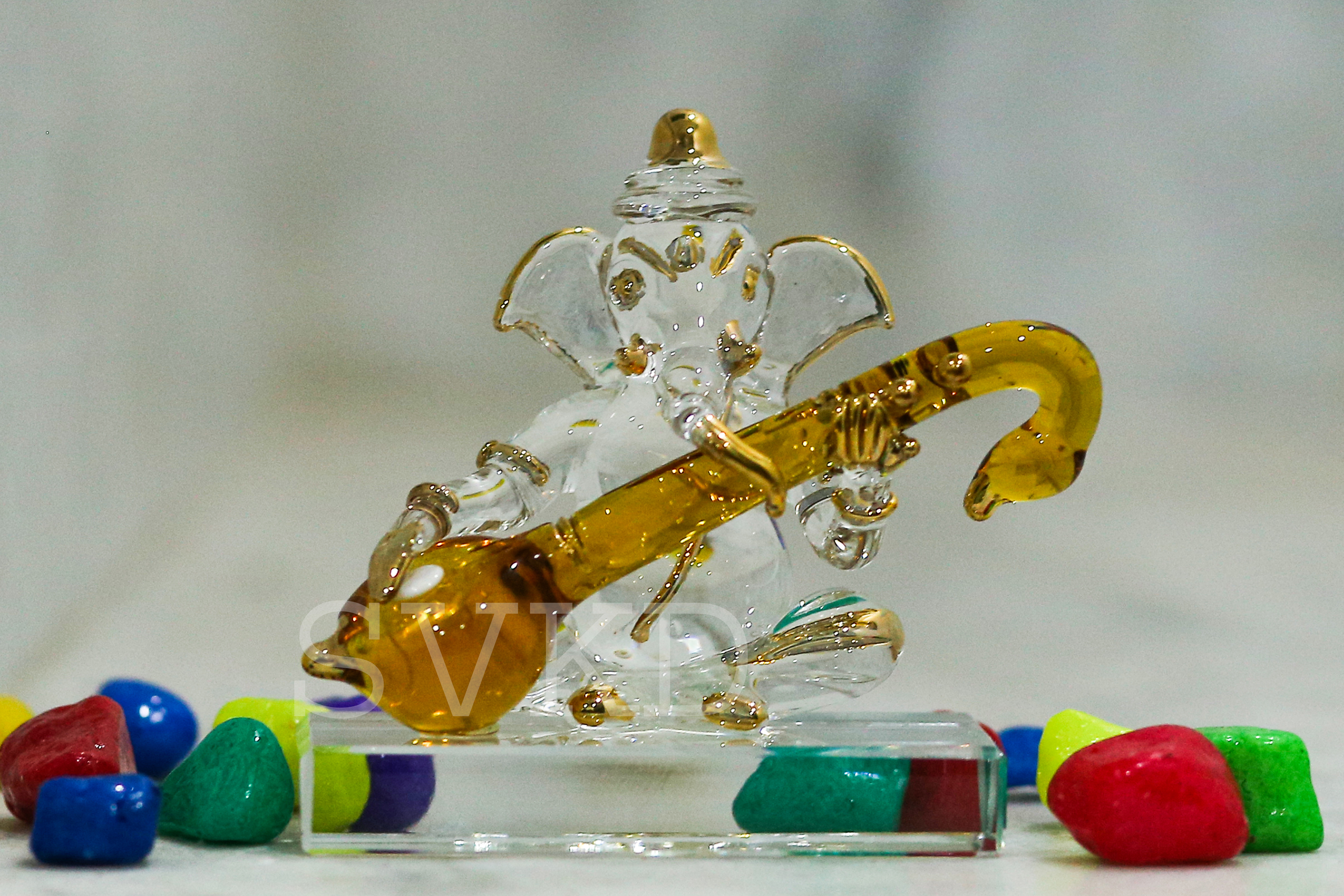 SVKD Glass Veena Ganesha