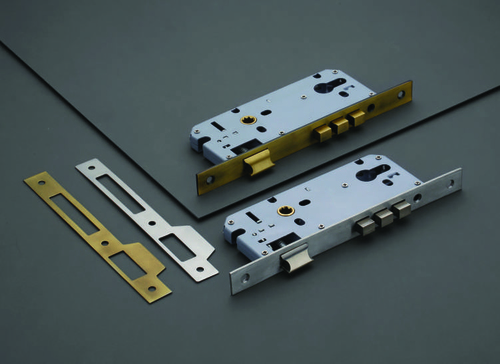 lock body