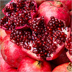 Natural Pomegranate Origin: India