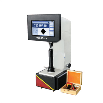 Computerized Touch Screen Vickers Hardness Tester