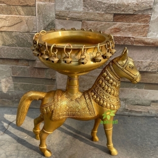Aakrati Modern Style Hurli with Horse Figurine Great Fit For Home Temple/Entryway