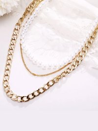 Gorgeous Gold Plated Triple Layered Pearl and Chunky Chain Necklace