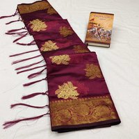 ladies saree