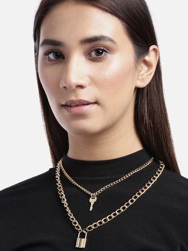 Charming Gold Plated Double Layered Lock and Key Pendant Necklace