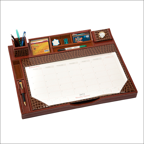 Premium Leather Table Planner Usage: Commercial