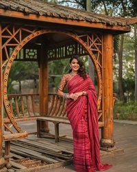 Golden silk saree