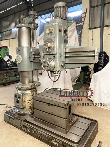 Breda 65 mm Capacity Radial Drilling Machine
