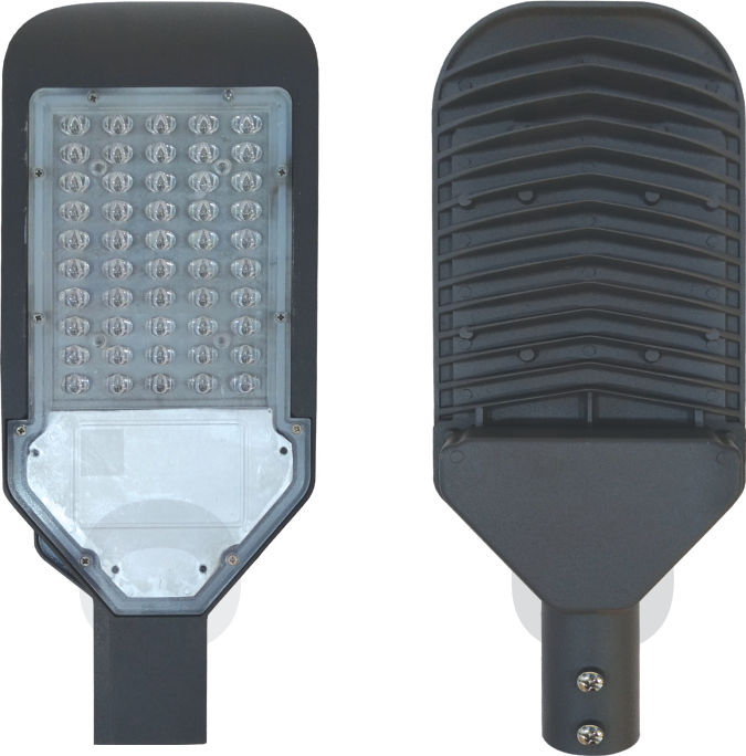 ARJUN 24W LENS LED STREET LIGHT FIXTURE