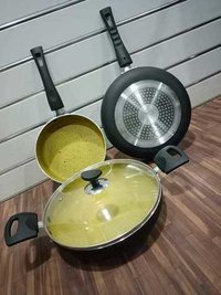 Non Stick Yellow And Black Gift Set