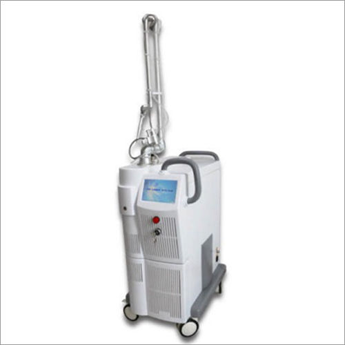 CO2 Laser Fractional Machine