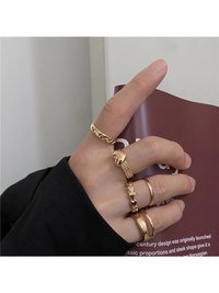 Gold Plated 5 Piece Simple Heart Ring Set