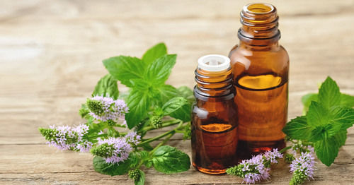 Natural Min Products and Aromatics chemicals & Essential oil 